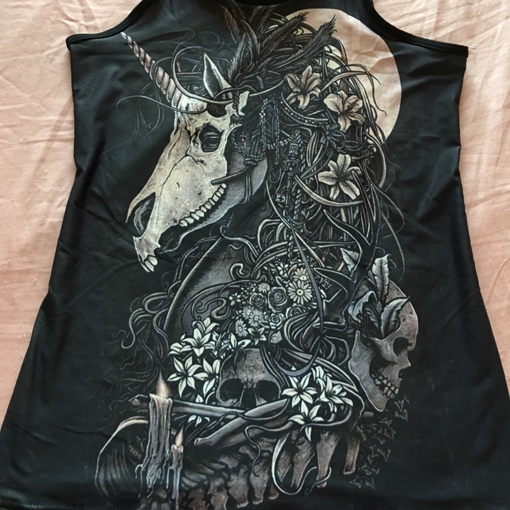 Unicorn skull tank